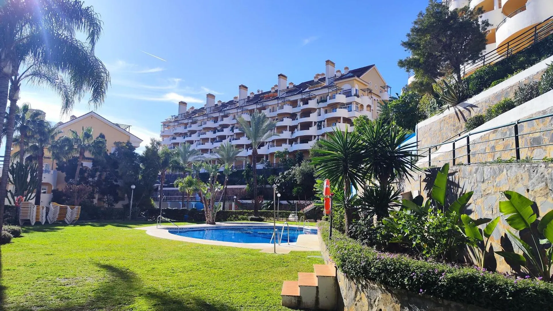 Stunning Views Senorio De Aloha Apartment Marbella 0*,