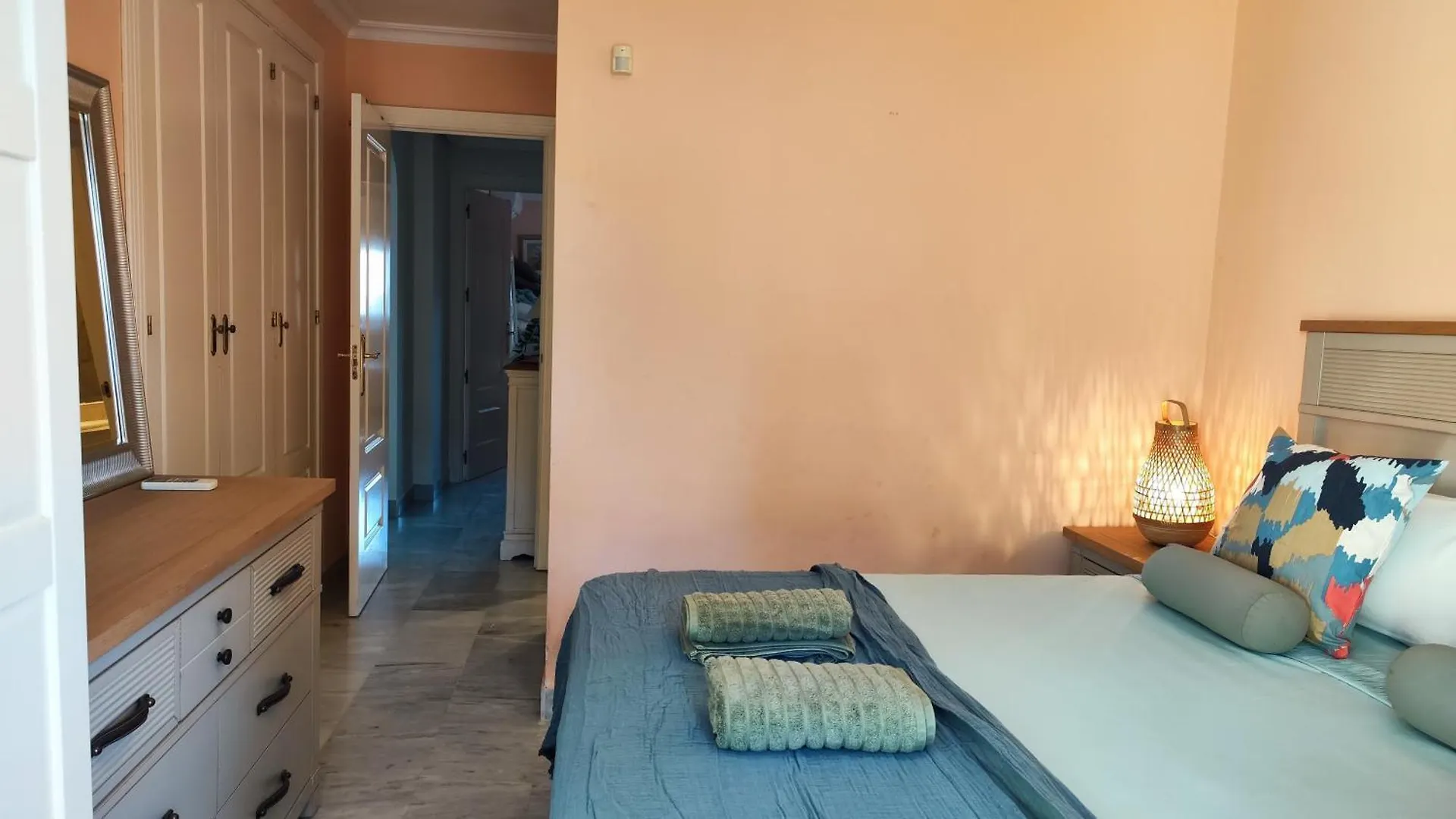 Stunning Views Senorio De Aloha Apartment Marbella